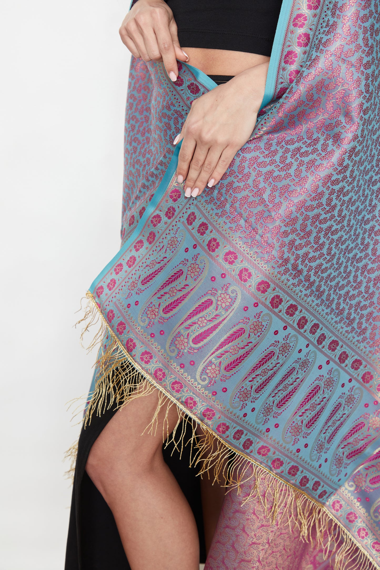 Zari Fringe Brocade Silk Stole