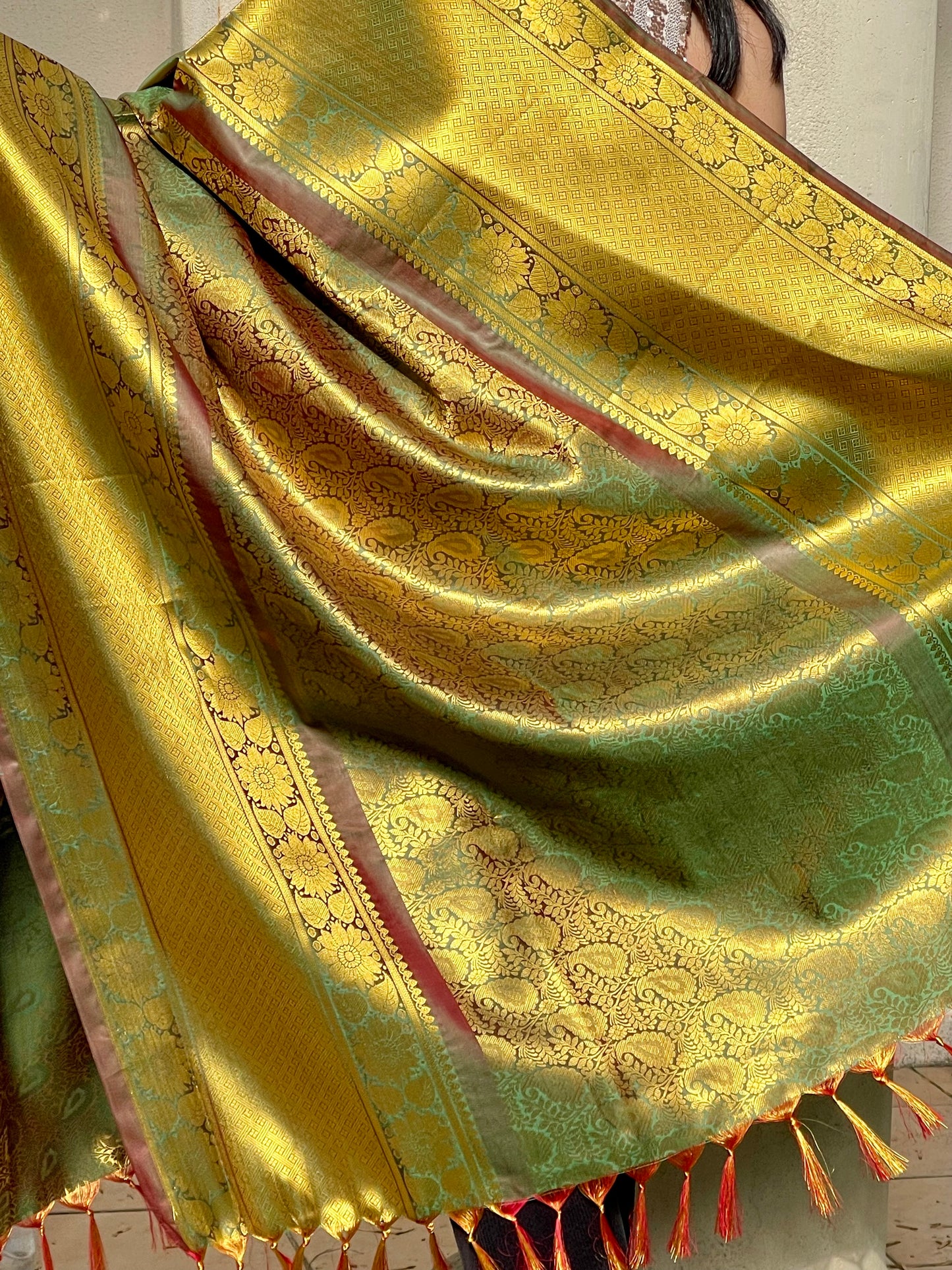 Heart of Gold Brocade Silk Stole