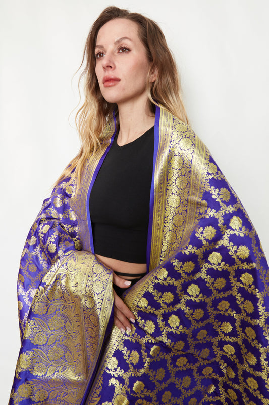 The Maharani Stole